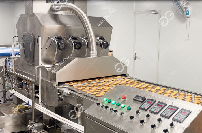 Biscuit Oil Spraying Machine